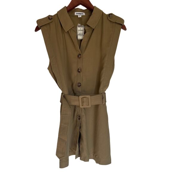 Express Tan Sleeveless Vest - Picture 1 of 6